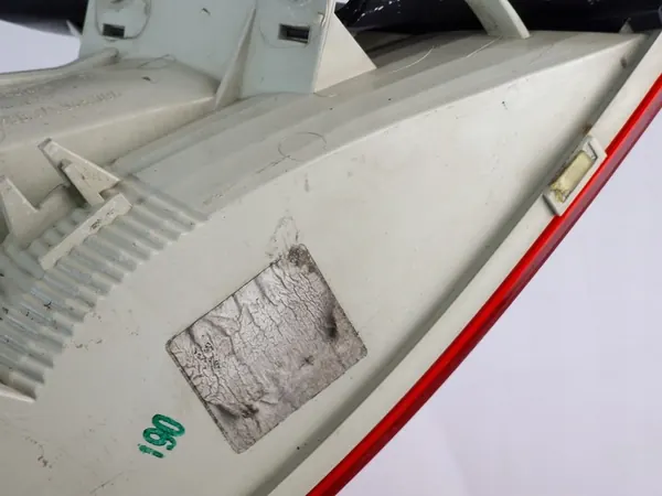 Luz Trasera Derecha Skoda Superb 2 Pre-Facelift 3T5945096 image 6