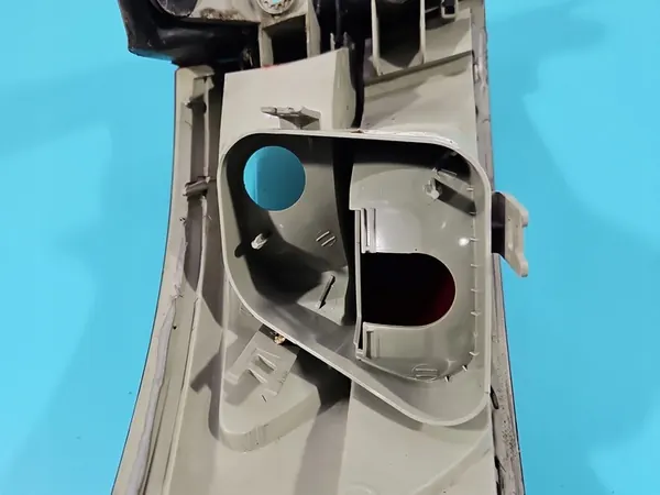 Höger Bakljus Renault Fluence 09-12 Sedan 265500016R image 8