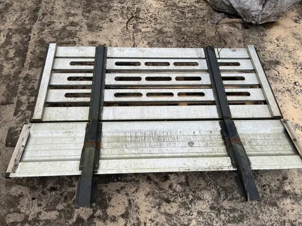 Panneau Latéral Aluminium Avant VW Transporter T5/T6 OEM image 2