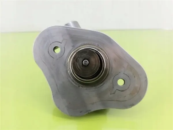 Bomba de combustible alta presión OEM 756247307 BMW Serie 1 image 3
