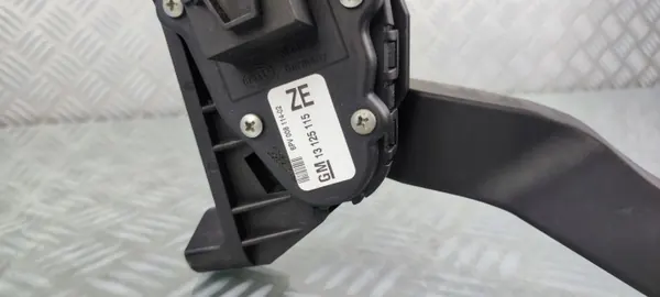 Gaspedaalpotentiometer OEM 13125115 ZE Opel image 3