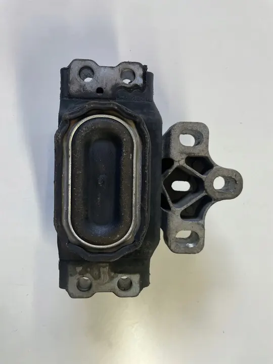 Supporto di montaggio 2.0TDI 140 CV Audi Q3 I 8J0199555L image 2