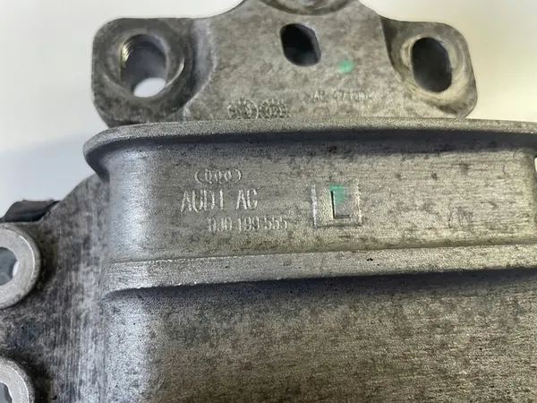 Supporto di montaggio 2.0TDI 140 CV Audi Q3 I 8J0199555L image 3