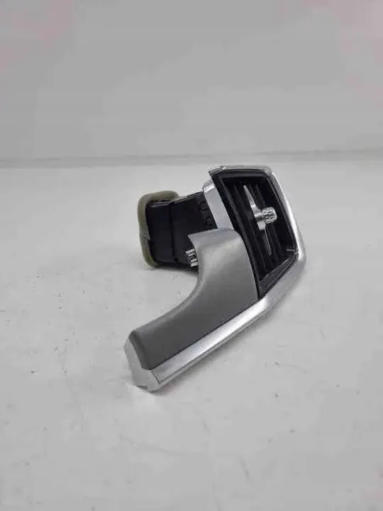 Relais ventilateur chauffage OEM 31651220 Volvo S90 image 3