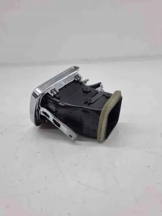 Relais ventilateur chauffage OEM 31651220 Volvo S90 image 5