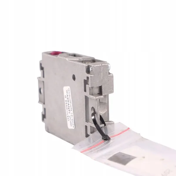 Audi A4 B9 Antennivahvistin OEM 4M0035456A image 6