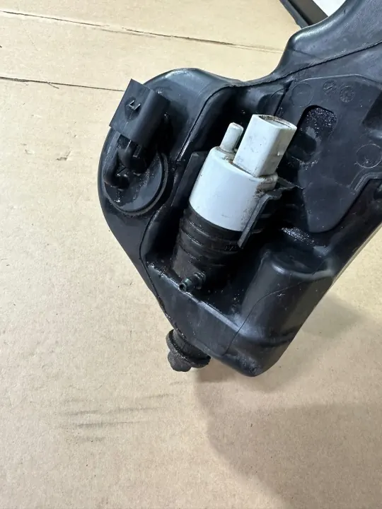 Spolarvätsketank OEM A2058602260 Mercedes E-klass W213 image 8