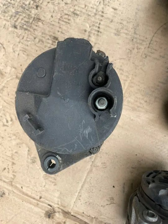 Fiat Marea Alternator 1.9TD OEM 63321419 image 2