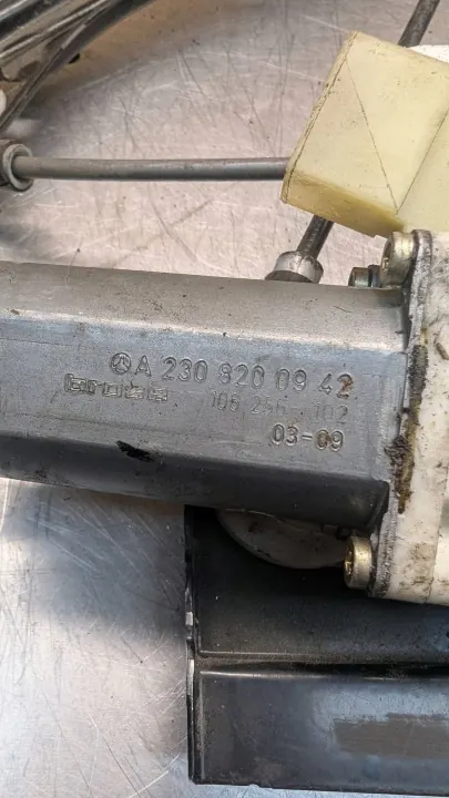Mercedes-Benz ikkunan nostin OEM A2308200942 image 5