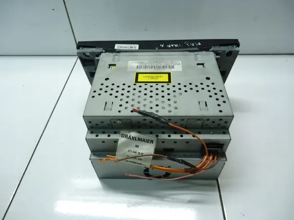 Radio CD Navegación Mercedes CLS W219 OEM A2118202197 image 5