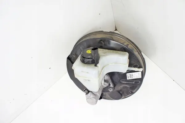 UP322 Audi Q3 I 8U 2.0TFSI Servofrein image 3