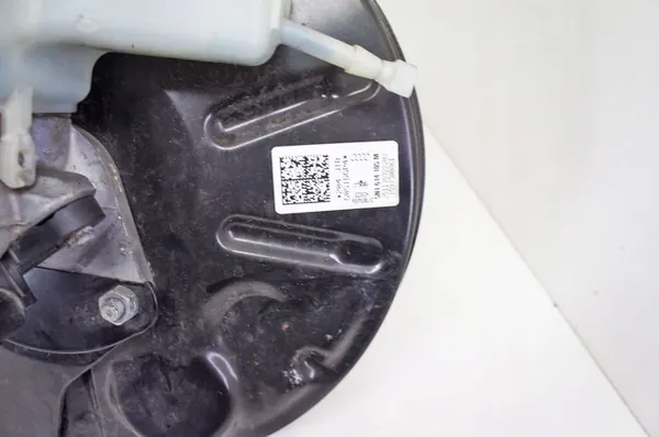 UP322 Audi Q3 I 8U 2.0TFSI Servofrein image 6