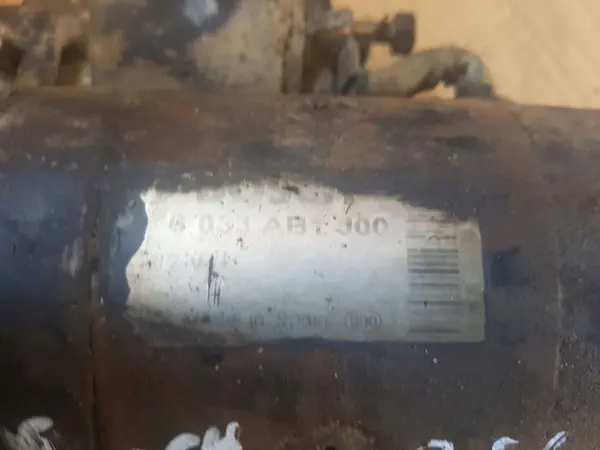 Motor de arranque Audi A6 S6 C4 1995 image 5