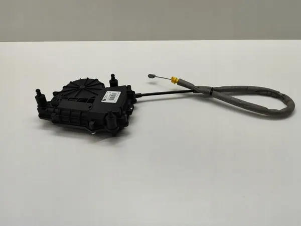 OEM 7411760 Bakluckelåsaktuator BMW 5 G30 image 2