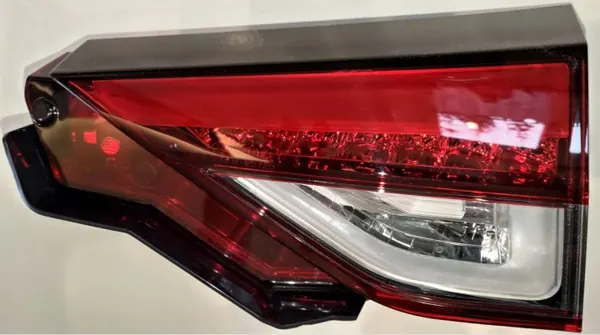Feu Arrière Droit Mitsubishi OE 8330B332 avec LED image 2