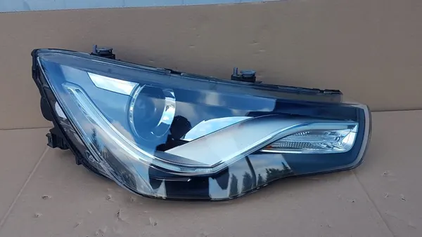 Faros Delantero Derecho Audi A1 Xenon LED image 2