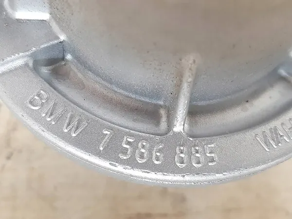 Thermostat BMW M5 F90 M8 F91 F92 F93 X3M F97 X5M F95 image 2