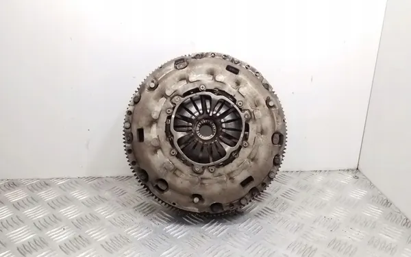 Conjunto de embreagem Skoda Yeti 2011 03L105266BM image 7