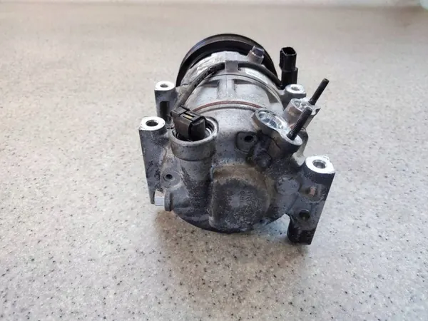 Compresseur de climatisation KIA Sportage IV CA500NFJAA05 image 4