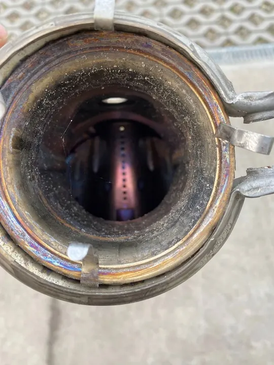 Silenciador de escape Renault Master III 201005105R image 5