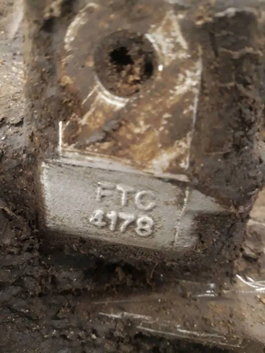 Land Rover Discovery jakovaihde FTC4178 OEM image 5
