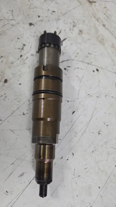 Inyector reacondicionado OEM 1933613 para Scania XPI image 2