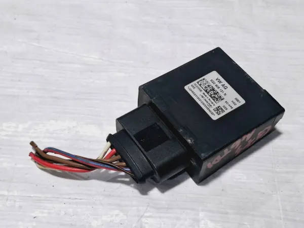 Polttoainepumpun Moduulin Ohjain OEM 5Q0906121N image 3