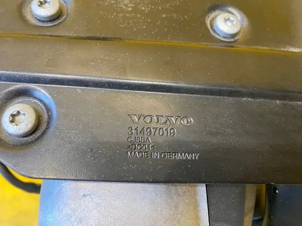 Calefactor Webasto Volvo XC40 II OEM 32226702 image 3