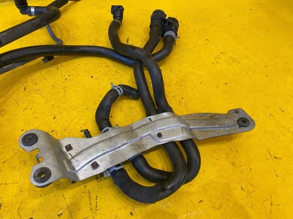 Calefactor Webasto Volvo XC40 II OEM 32226702 image 5