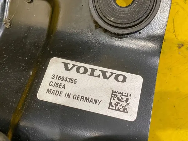 Calefactor Webasto Volvo XC40 II OEM 32226702 image 9