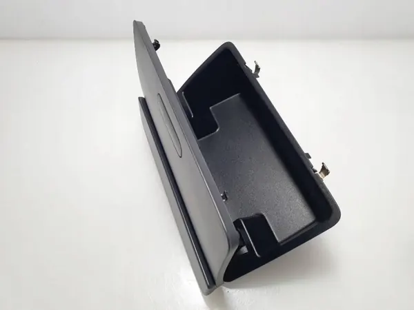 VW Caddy III Armaturenbrett-Konsolenablage OEM 2K0858329 image 6