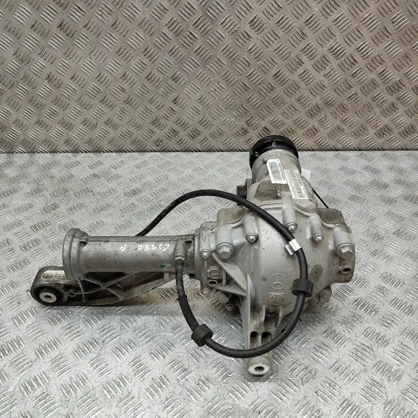 Redutor dianteiro Mercedes GLE W167 A1673305000 image 4