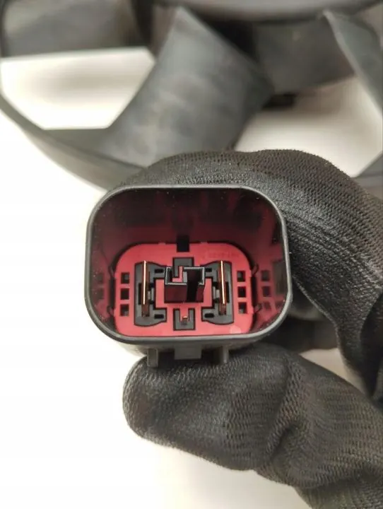 Jäähdytinpuhaltimen suojus Chevrolet Corvette C8 OEM ABL348P image 5