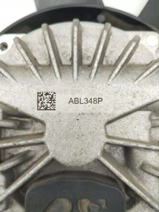 Jäähdytinpuhaltimen suojus Chevrolet Corvette C8 OEM ABL348P image 6