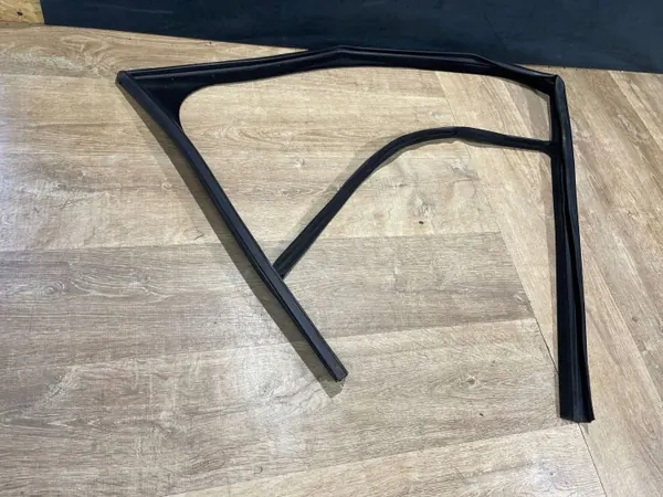 Junta de puerta delantera derecha OEM J8A2-21596-A para Range Rover Velar image 4