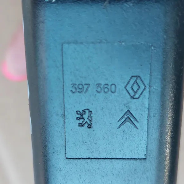 DACIA Sandero III Jogger Logan 1.0tce Connecteur Ordinateur OEM image 7