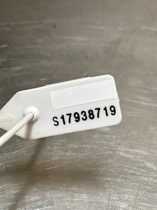 Öleinfüllstutzen OEM 8200795333 152596817R Gebraucht image 5