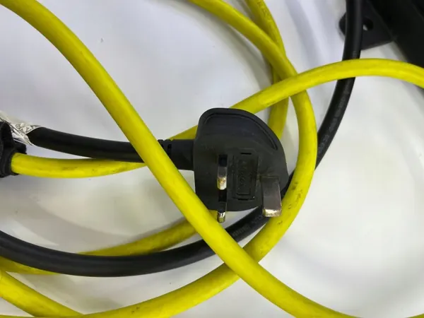 Câble de charge hybride BMW OEM 13965800 - Occasion image 3