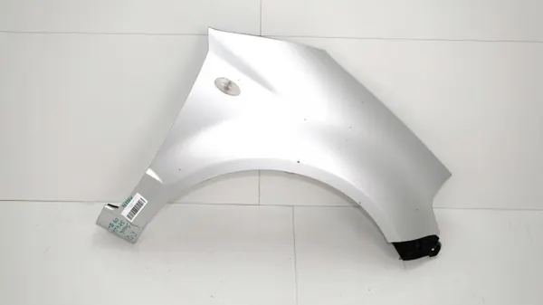 OEM 371117182 Etuovi oikea Suzuki SX4:lle image 2