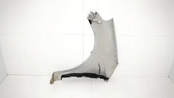 OEM 371117182 Etuovi oikea Suzuki SX4:lle image 10