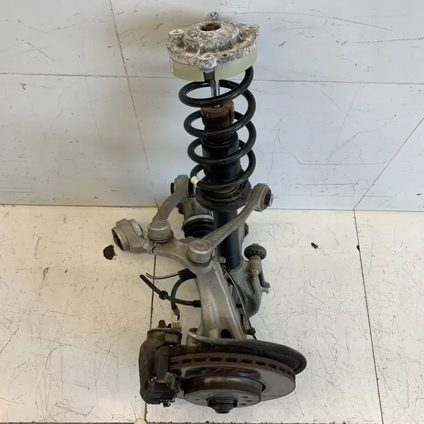 Snodo anteriore destro Audi A4 B9 2.0 2016 OEM image 4