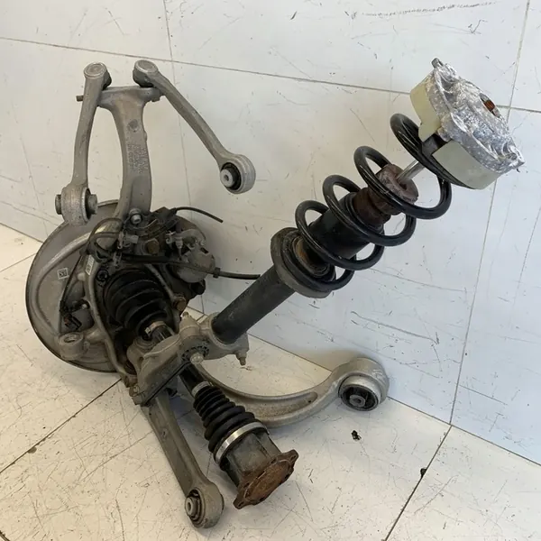 Snodo anteriore destro Audi A4 B9 2.0 2016 OEM image 6