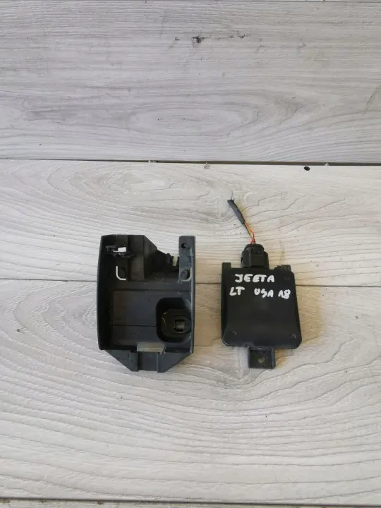 OEM 17A907455 achterradar links voor VW Jetta MK7 image 2
