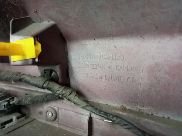 Heckstoßstangenblende OEM 95093281 für Opel Mokka A image 6