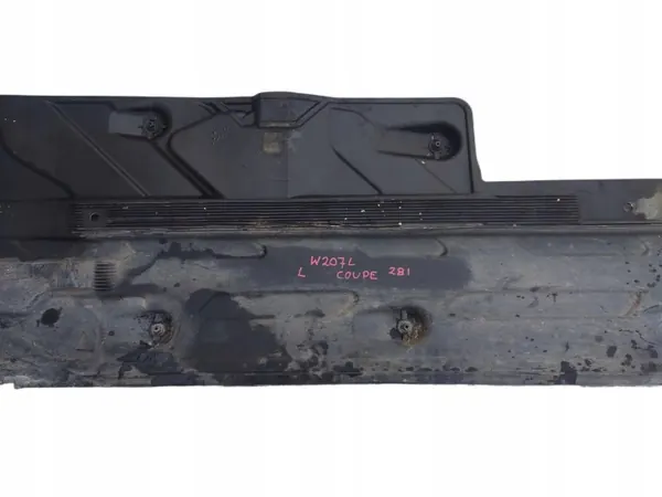 Protection de sous-bassement Mercedes Classe E W207 OEM A2076804000 image 3