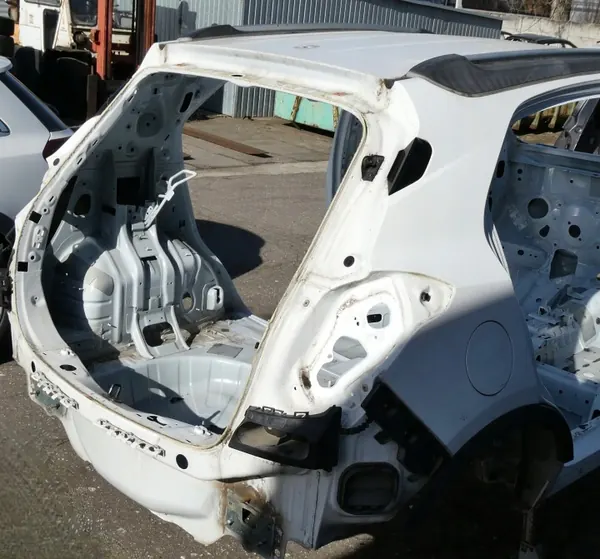 Pare-chocs arrière et garde-boue OEM PAS TYLNY WANNA BŁOTNIKI TYŁ OPEL MOKKA A image 3