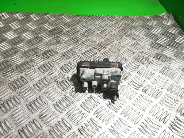 BMW E90 F10 F20 F30 X3 2.0 D Atuador de Turbo 49335-19400 image 1