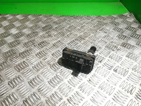 BMW E90 F10 F20 F30 X3 2.0 D Atuador de Turbo 49335-19400 image 2