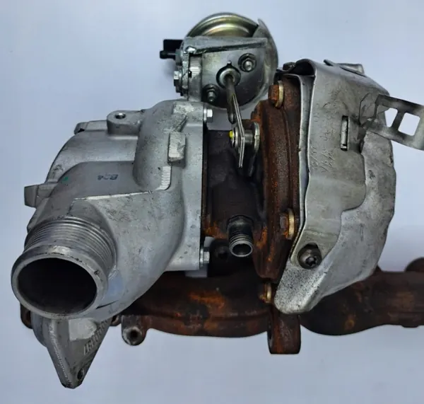 Turboahdin OEM 04L253010B VW Skoda Audi 2.0 TDI image 10