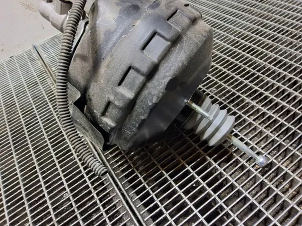 Servo de frein SEAT OE d'occasion OEM 5Q2614105BH image 4